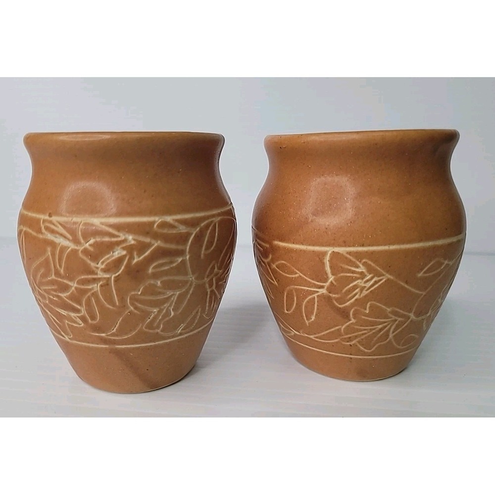 2 Handmade Small‎ Studio Art Pottery Vases Abstract Floral Design 3 1/4" Height